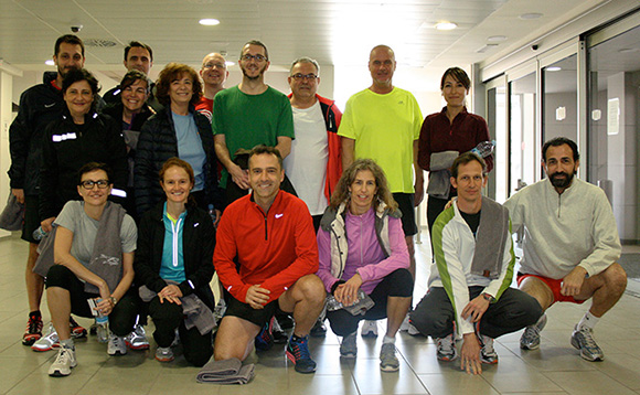 Grupo de participantes del MARD y de algunos de los entrenadores del CAR de Sant Cugat