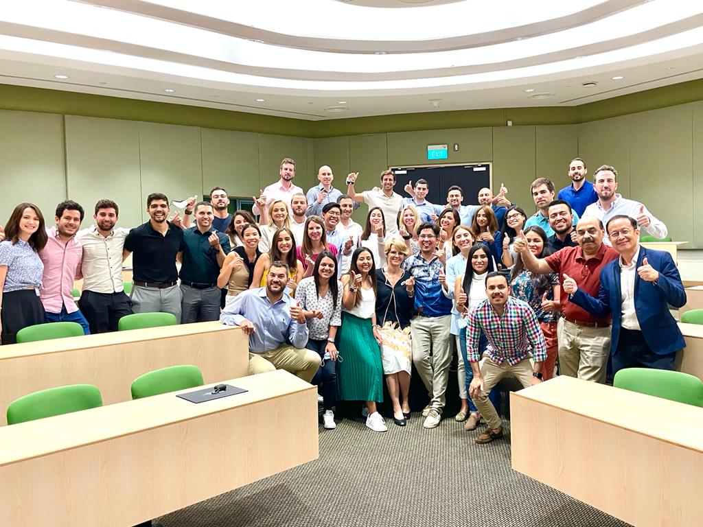 last-class-Singapore.jpg