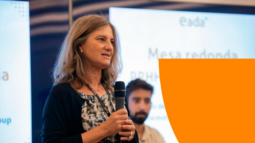 rs14803_2022-09-29-mesa-redonda-rrhh-en-la-vanguardia-09_emma-de-llanos