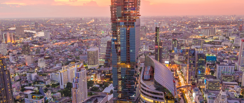 Are you interested in learning what makes EADA Business School Barcelona one of the most prestigious business schools in the world, attracting top quality employers and participants?