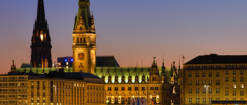 Are you interested in learning what makes EADA one of the most prestigious business schools in the world, attracting top quality employers and participants?