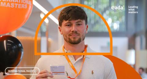 MAIN De la ingeniería aeroespacial a la inteligencia artificial: la trayectoria de Harry en el Master in AI for Business de EADA